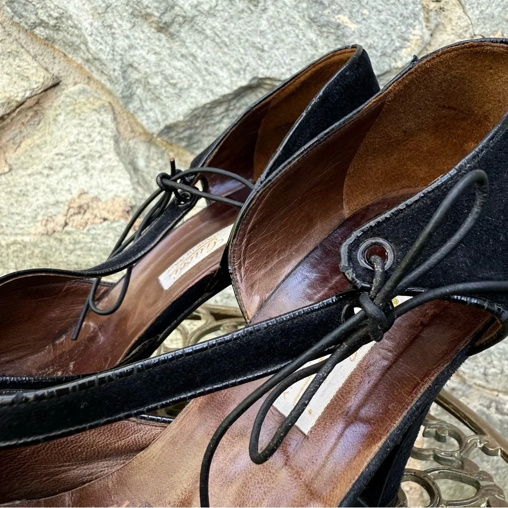 Gucci Vintage Black Suede Heels size 7